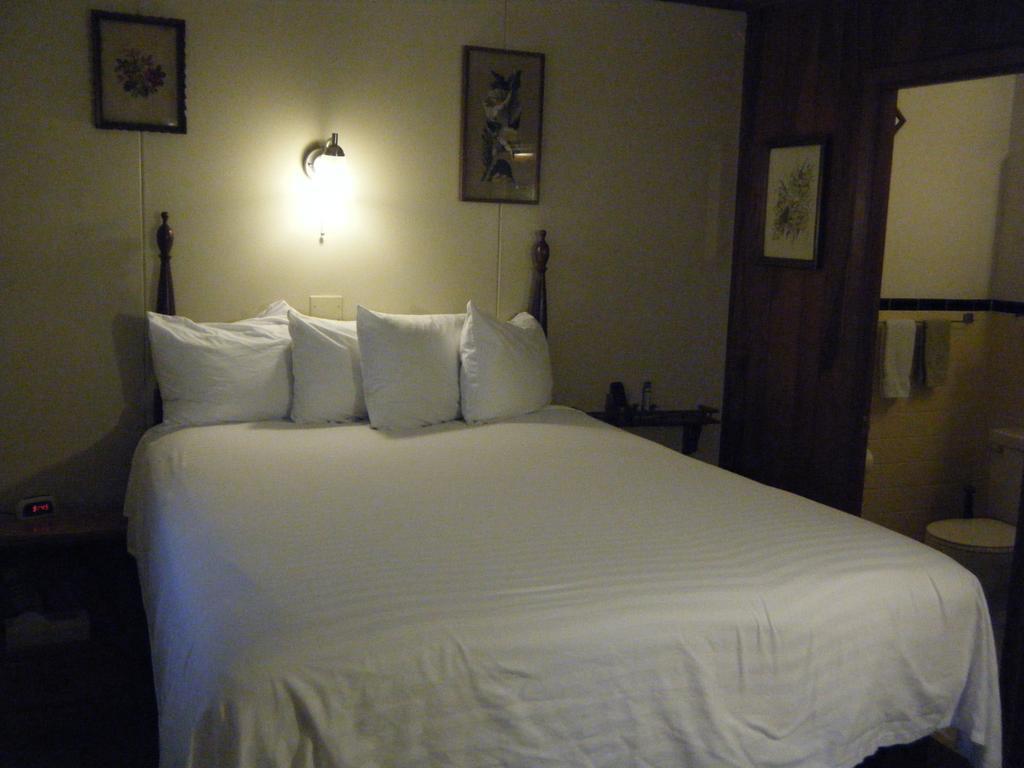 Harbor Haus Inn & Suites Hermann Eksteriør bilde